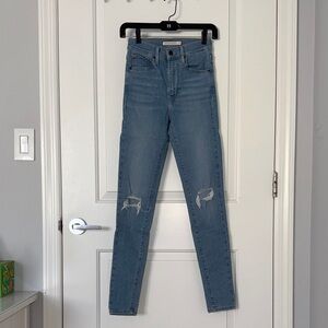 Levi’s Mile High Super Skinny Jeans